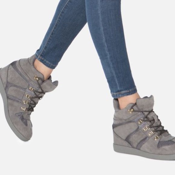Gray Norma Sneaker. Shoe Dazzle - Picture 5 of 8